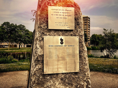 Oorlogsmonument-哈勒姆必去景点