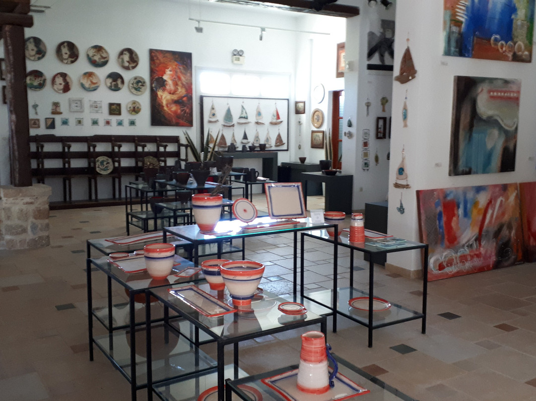 Artistic Village Contemporary Art - Art gallery & Museum of Ceramic Art-科林比亚必去景点