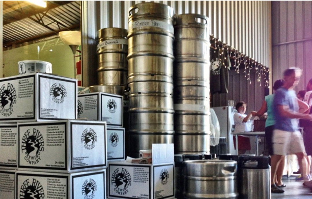 Three Rivers Brewing Company-曼杜拉必去景点