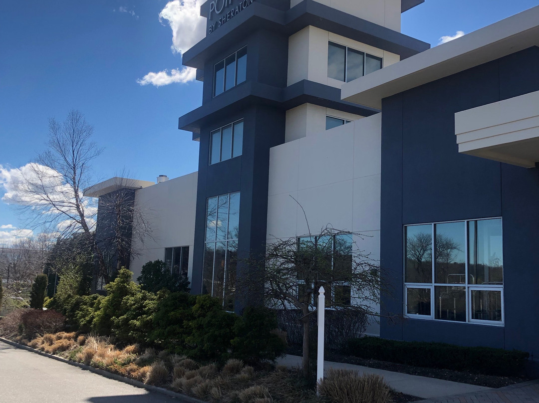 Four Points by Sheraton Melville Long Island主图