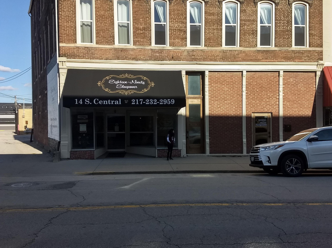 Eighteen-Ninety Sleepover主图