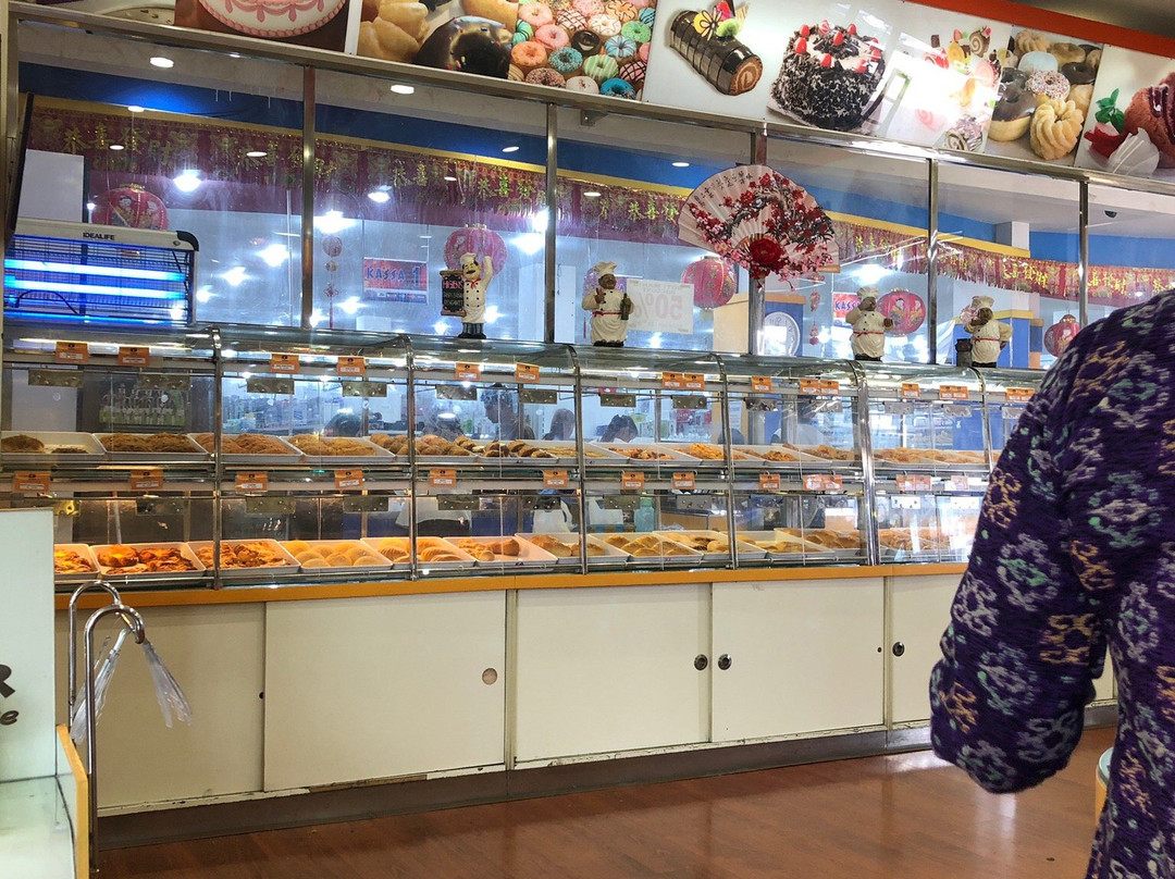 Supermarket Kaisar-坤甸必去景点