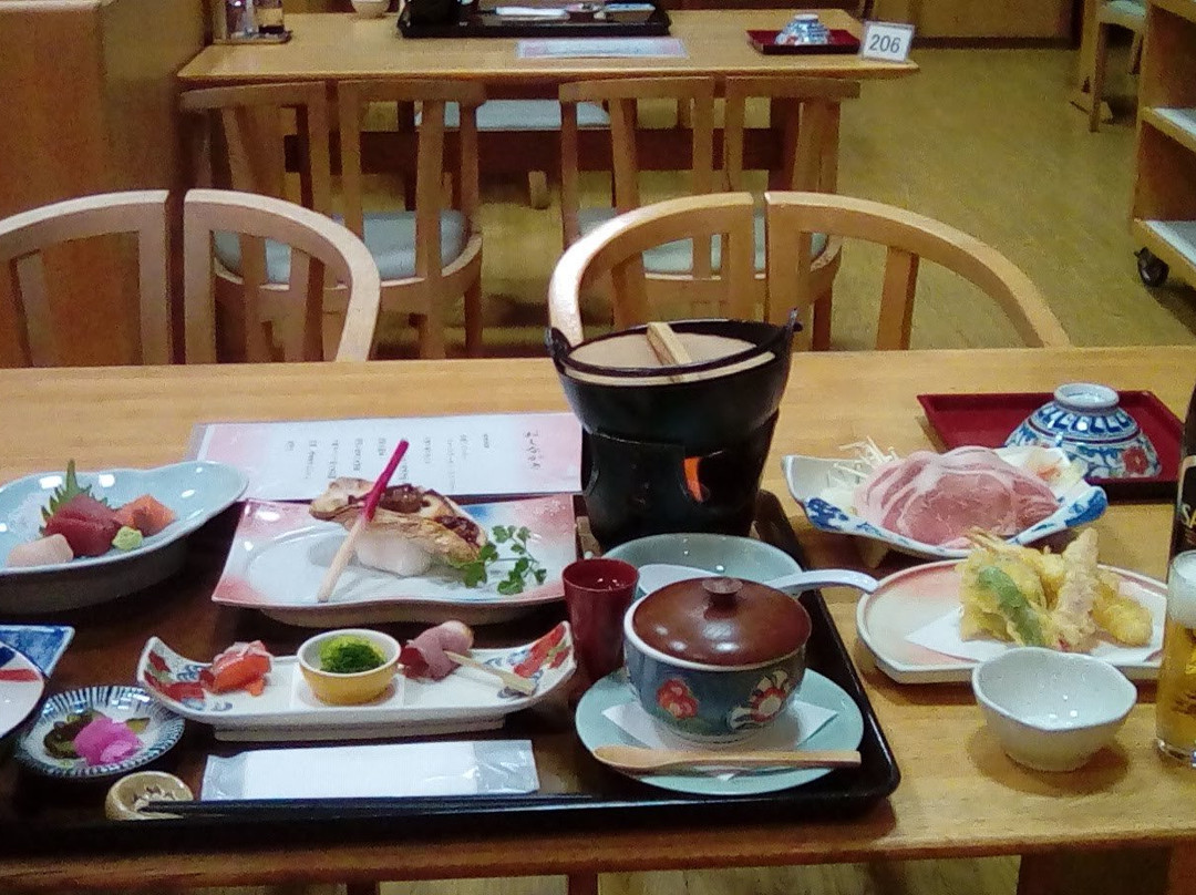 Yuyado Kuttari Onsen Lake Inn主图