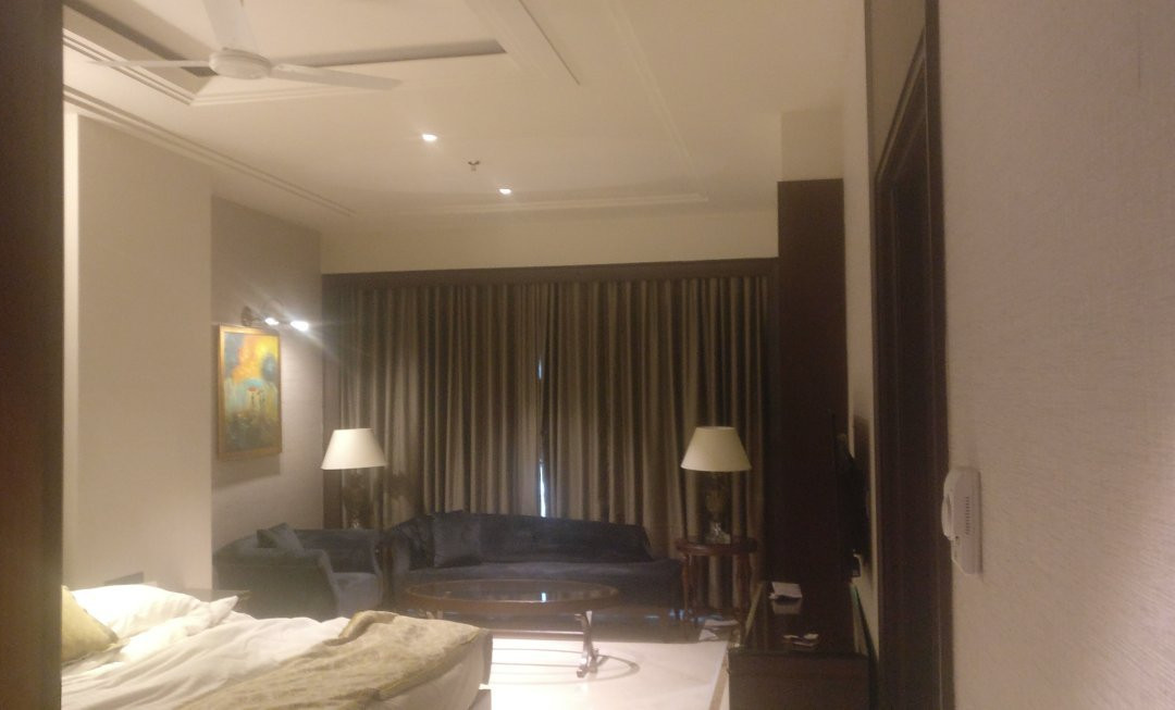 Hotel Maharaja Regency主图