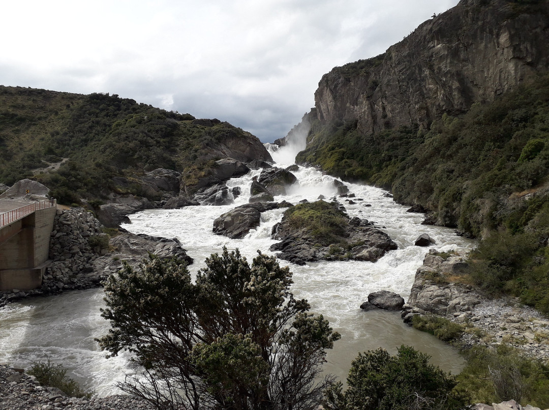 Puerto Ingeniero Ibanez旅游景点-Salto Rio Ibanez