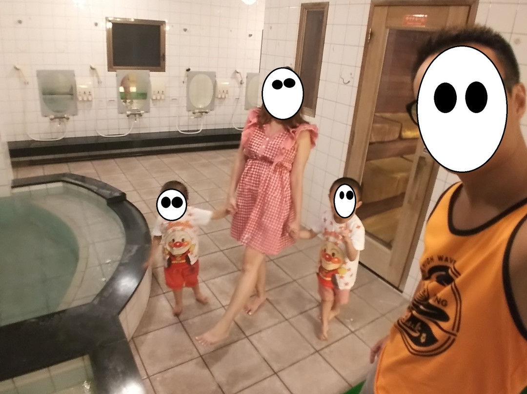 皇冠大冲绳酒店主图