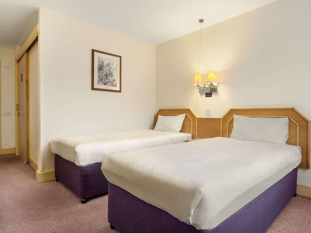 Days Inn by Wyndham Sevenoaks Clacket Lane主图