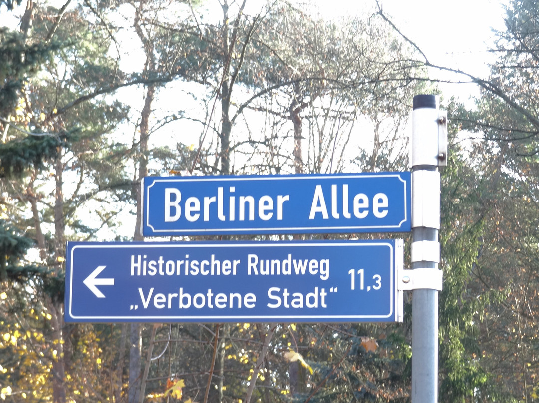 Wuensdorf Haus der Offiziere-Zossen必去景点
