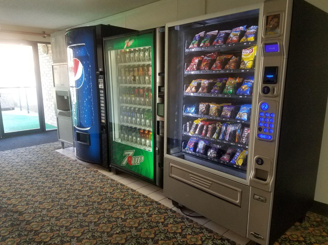 FairBridge Hotel & Conference Center Yakima主图