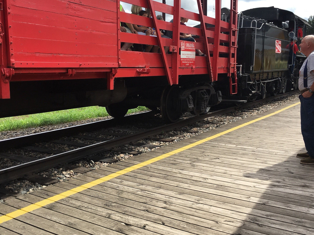 Lumberjack Steam Train-Laona必去景点