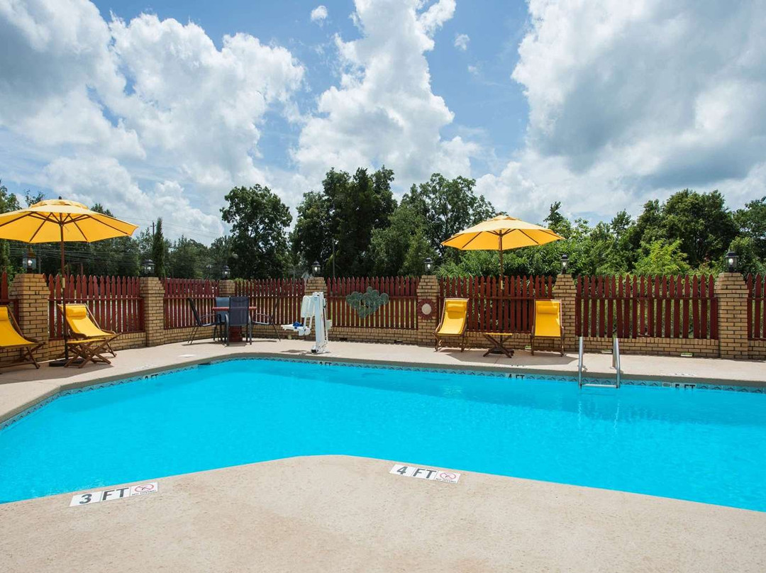 Days Inn by Wyndham Lake City主图