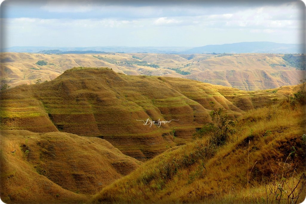 Tanarara Hill景点图片