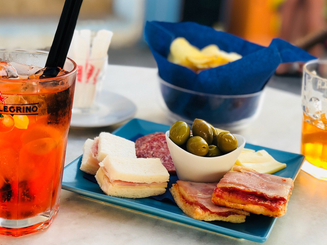 Cafe Del Mar