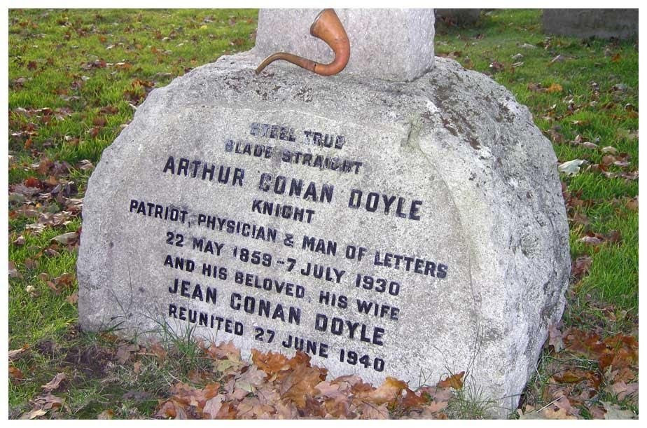 Grave of Sir Arthur Conan Doyle景点图片