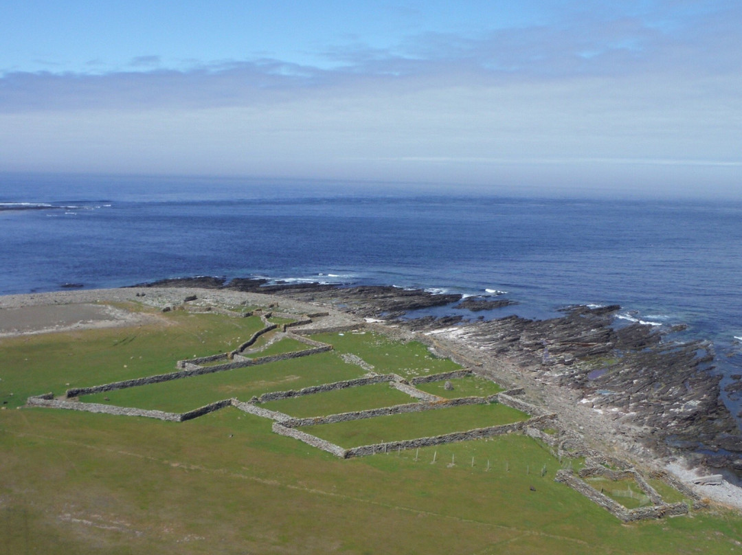 North Ronaldsay Lighthouse景点图片