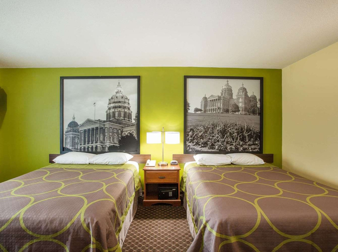 Super 8 by Wyndham Williams主图