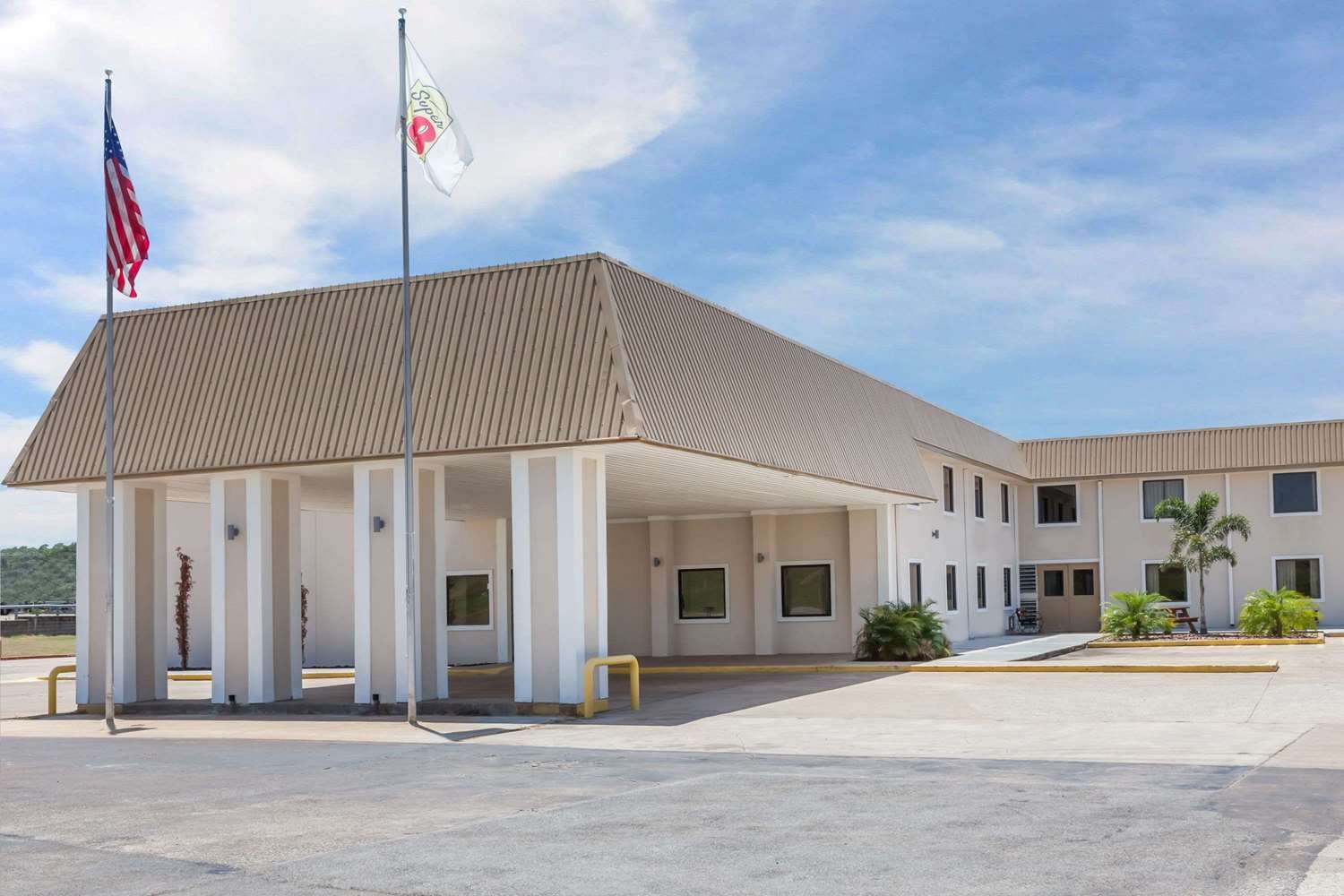 Super 8 by Wyndham Buffalo-官方