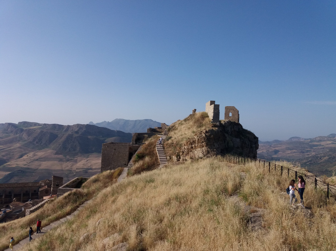 Castello di Vicari景点图片