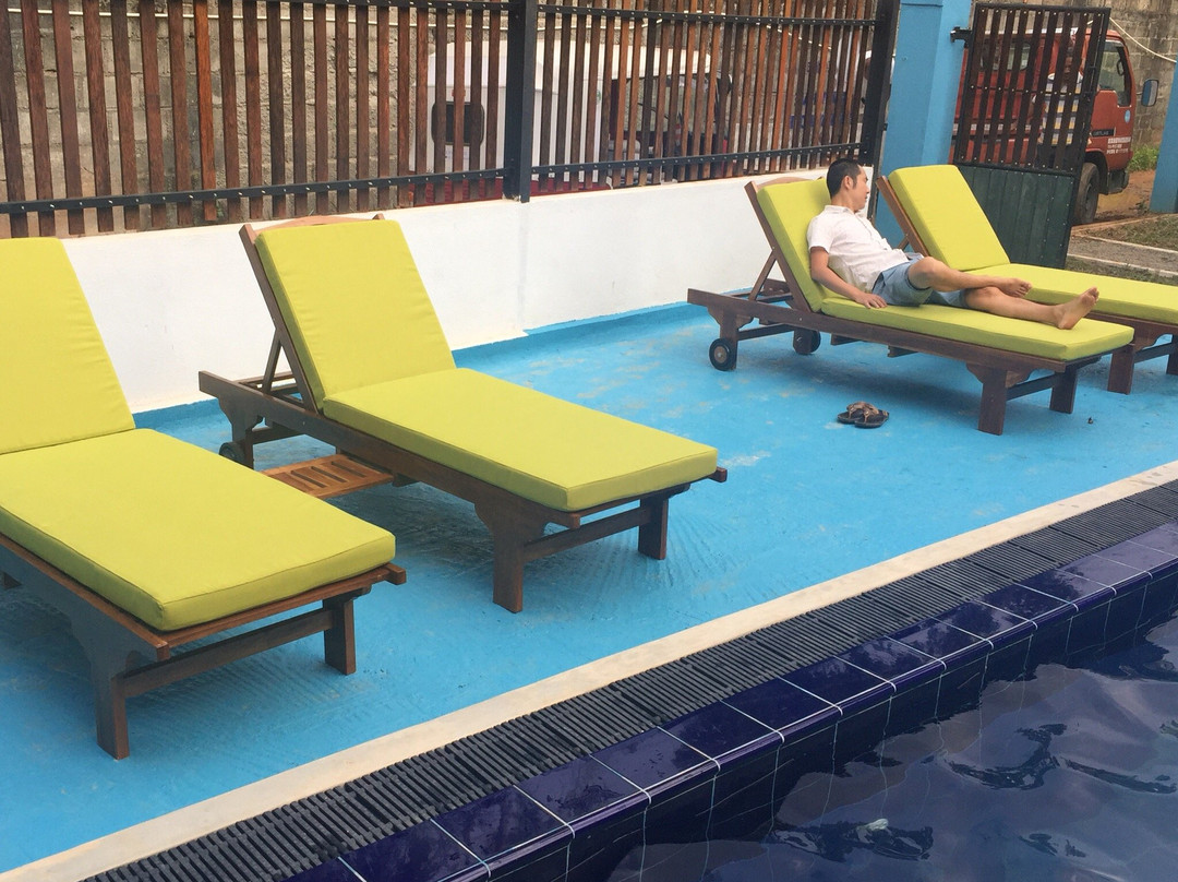 Modern's (Looms & Crafts)-Gintota必去景点