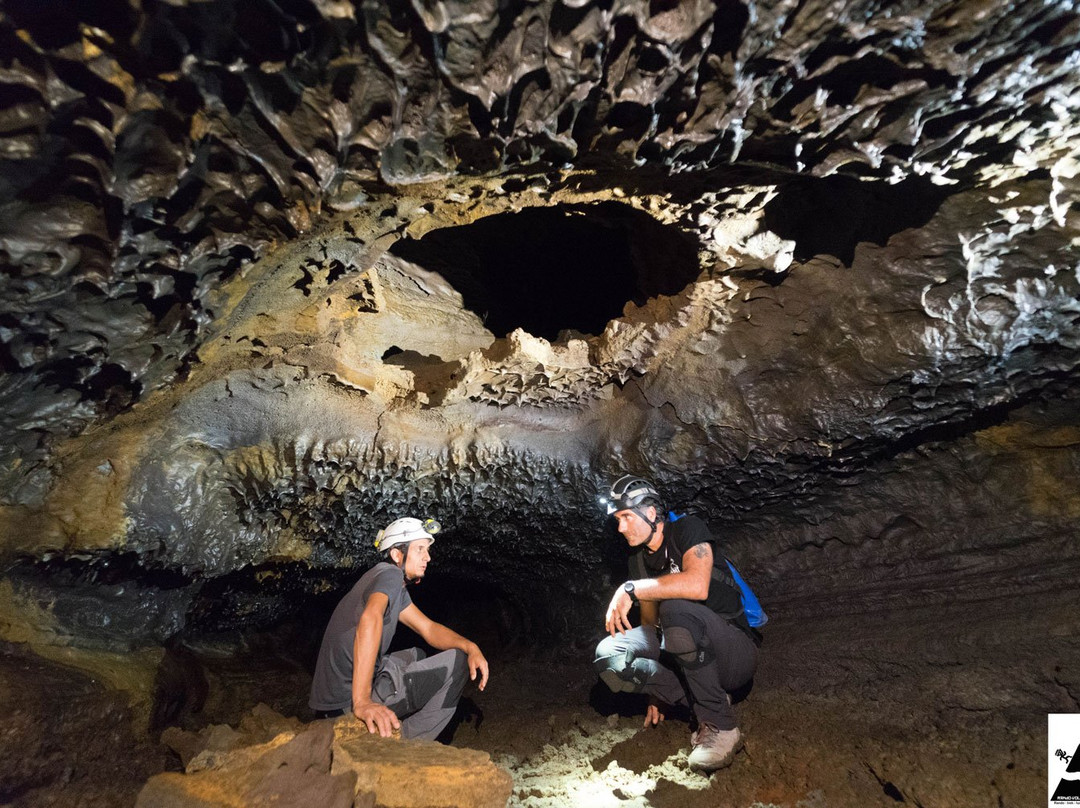 Bureau Rando Volcan - Tunnels De Lave Réunion景点图片