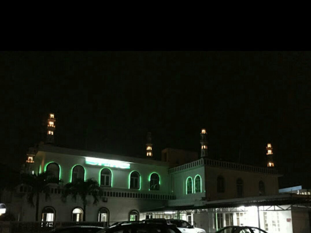 Ronaq-ul-islam Sunnee Masjid-大湾必去景点