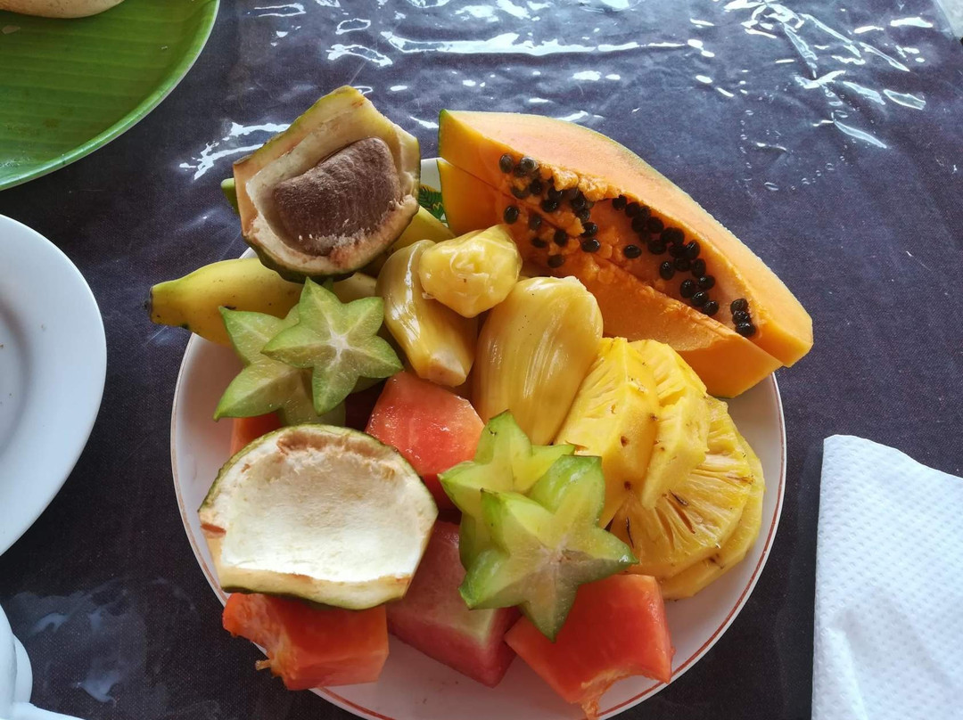 New Shangrela Beach Resort主图