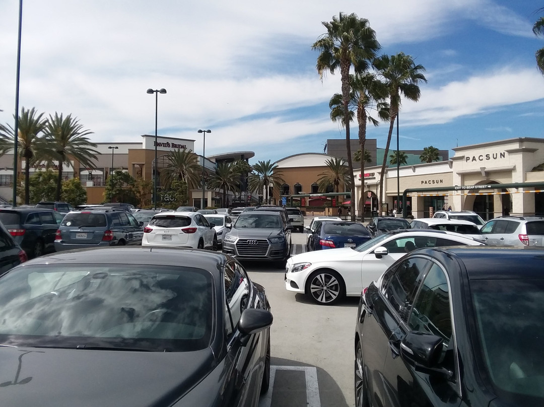 Metro Pointe at South Coast-科斯塔梅沙必去景点