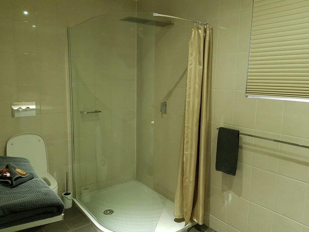 Newman Visitor Centre Chalets主图