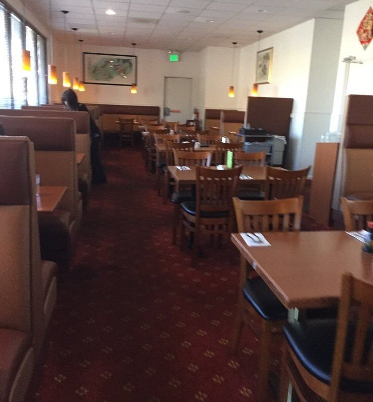 Dancing Dragon Restaurant