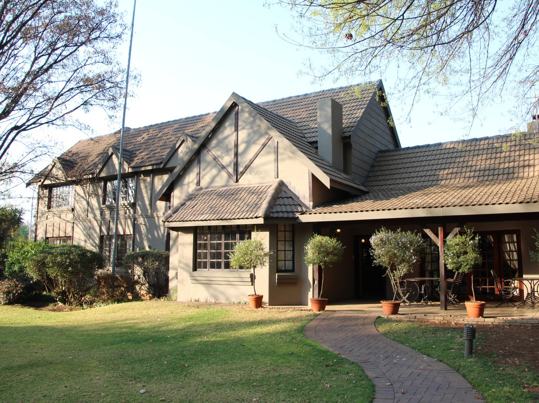 Outlook Lodge Lakefield主图