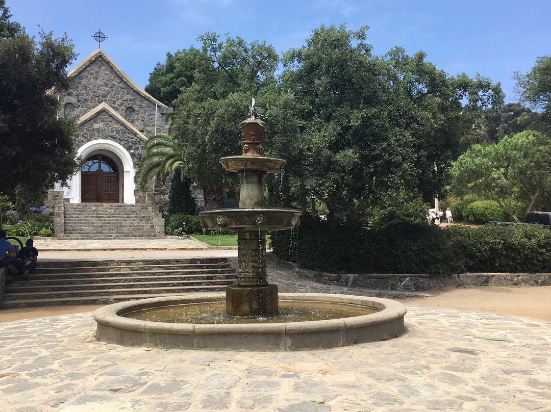 Parroquia Santa Teresa de Jesus de Zapallar-萨帕亚尔必去景点