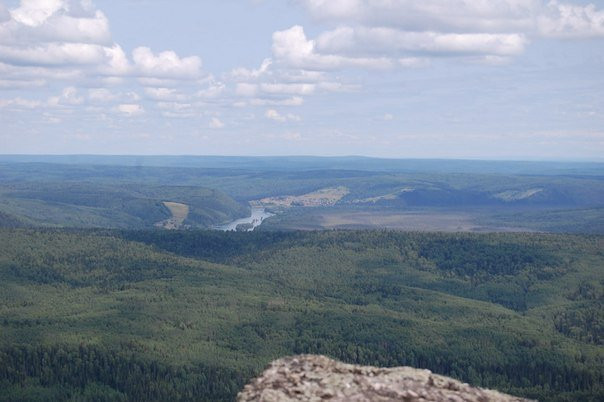 Polyudov Kamen Mountain景点图片