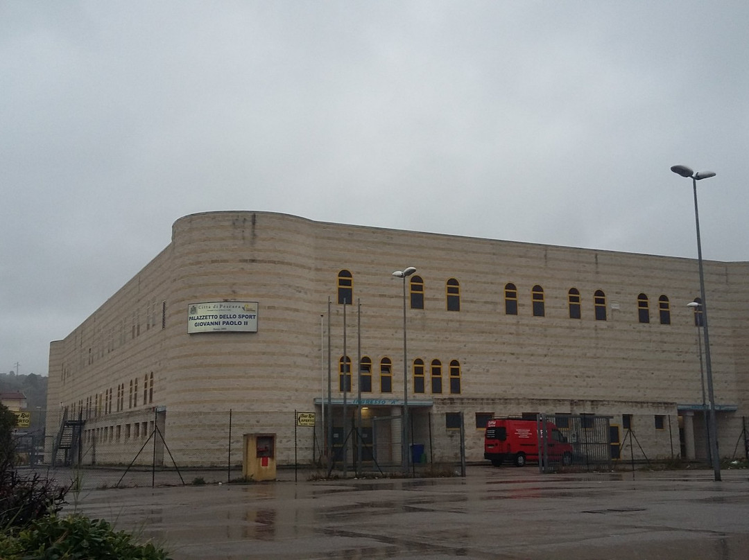 Sambuceto旅游景点-Palazzetto dello Sport Giovanni Paolo II