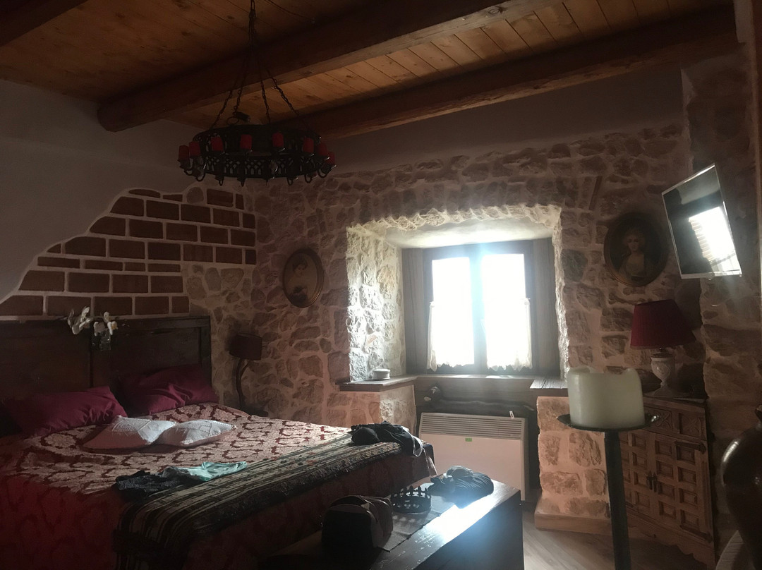 Albergo Diffuso La Castellana Camera della Dama