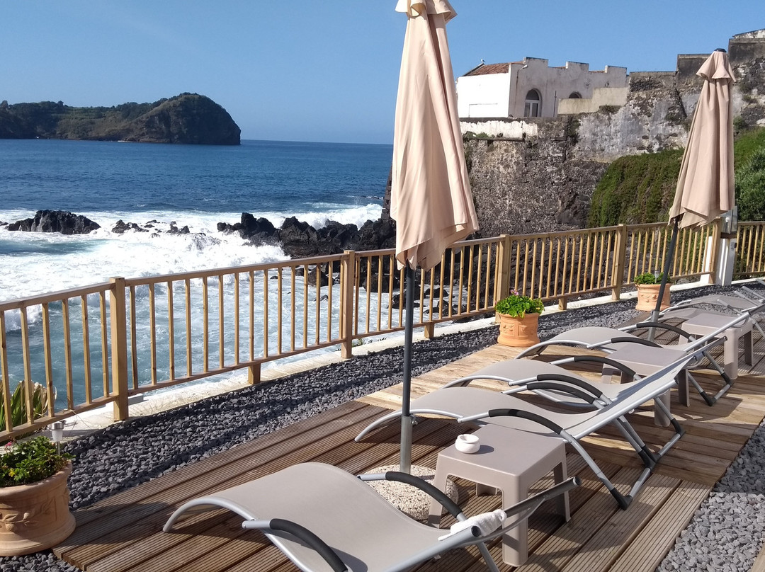 Vila Franca do Campo酒店住宿-A Villa by the Sea