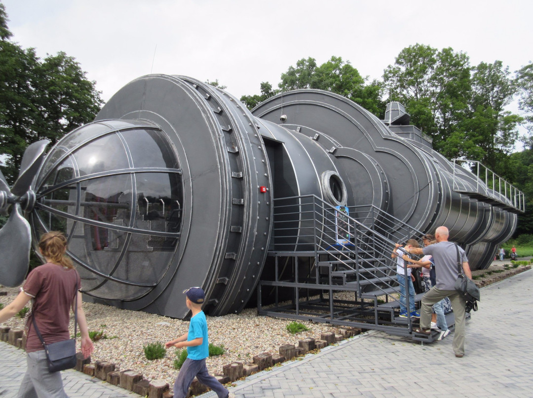 Park Ewolucji-Slawatowko必去景点