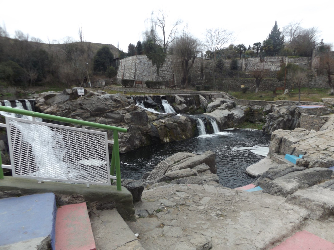 Balneario La Hoya-San Luis必去景点