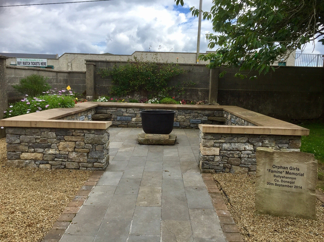 Famine Orphan Girls Memorial-Ballyshannon必去景点