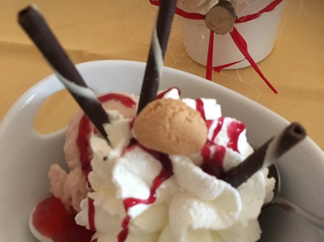 Pronstorf餐馆和美食-Bauernhof-Eis Steffens