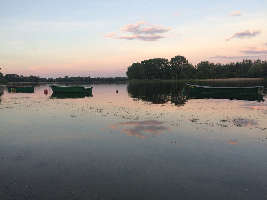 Lake Chełmzynskie Beach景点图片