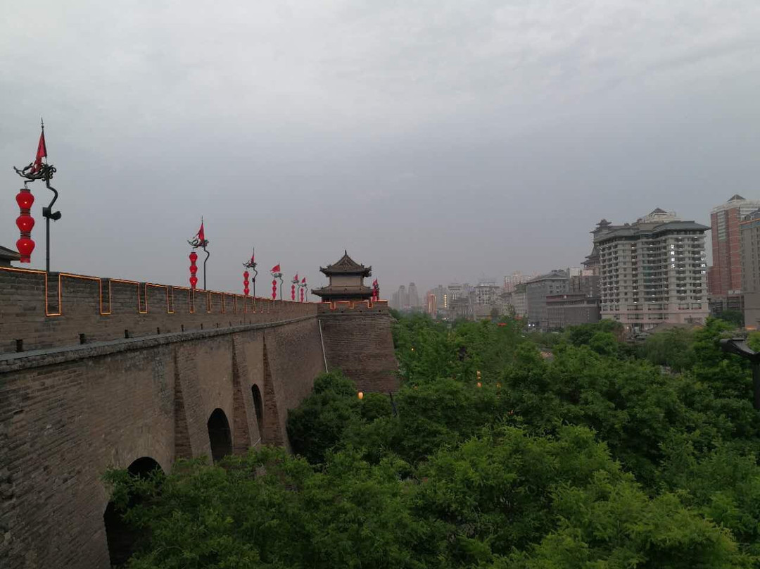 唐城墙遗址公园-西安市必去景点