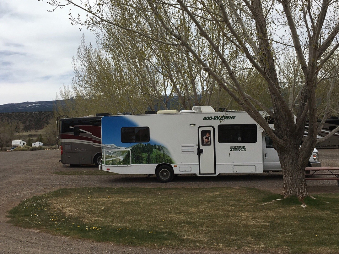 Thousand Lakes RV Park-托里必去景点