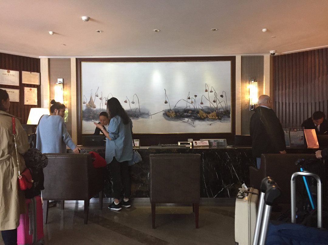 厦门湖里颐豪酒店(厦门象屿保税区东渡码头店)主图