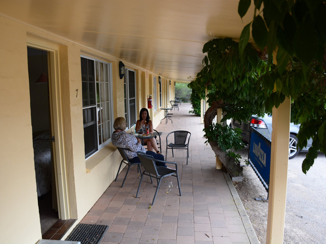 Royal Tara Motel主图