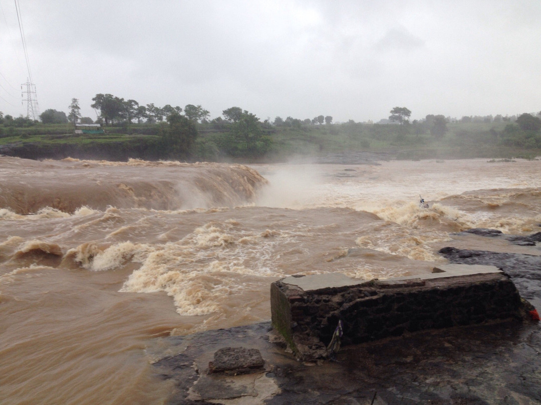 Someshwar Water Fall景点图片