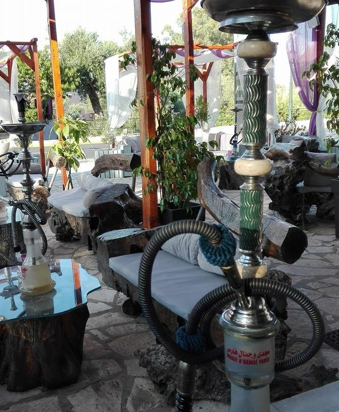 Time Out Shisha Bar-Moraitika必去景点