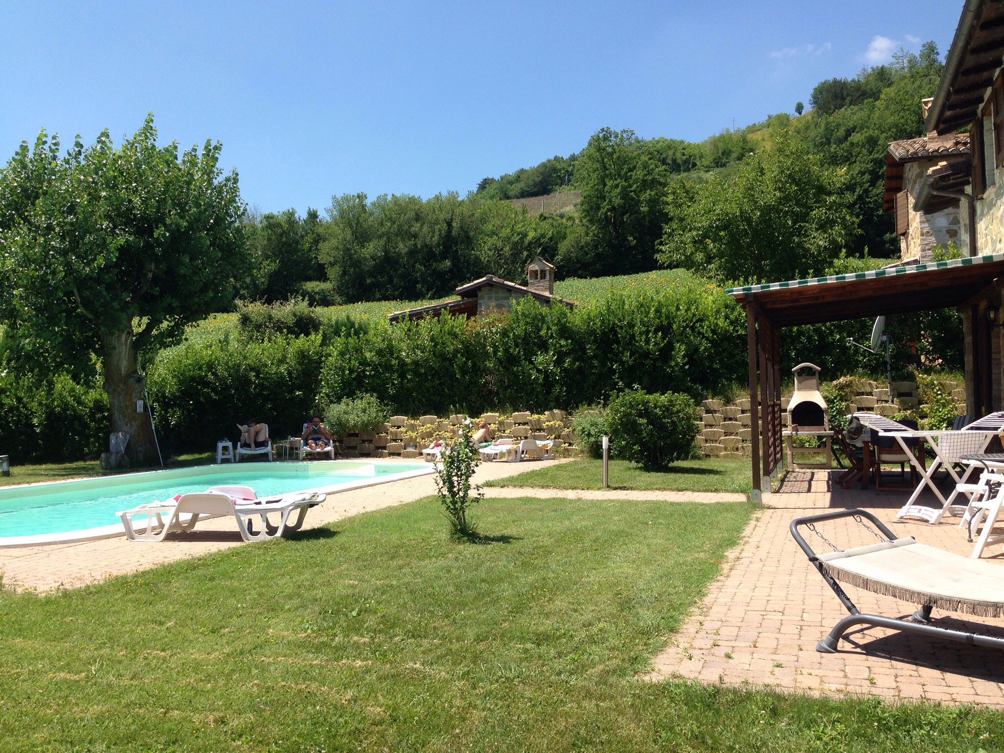 Borgo d'Anchise-官方