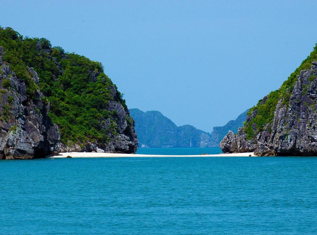 Cat Ba Tours景点图片