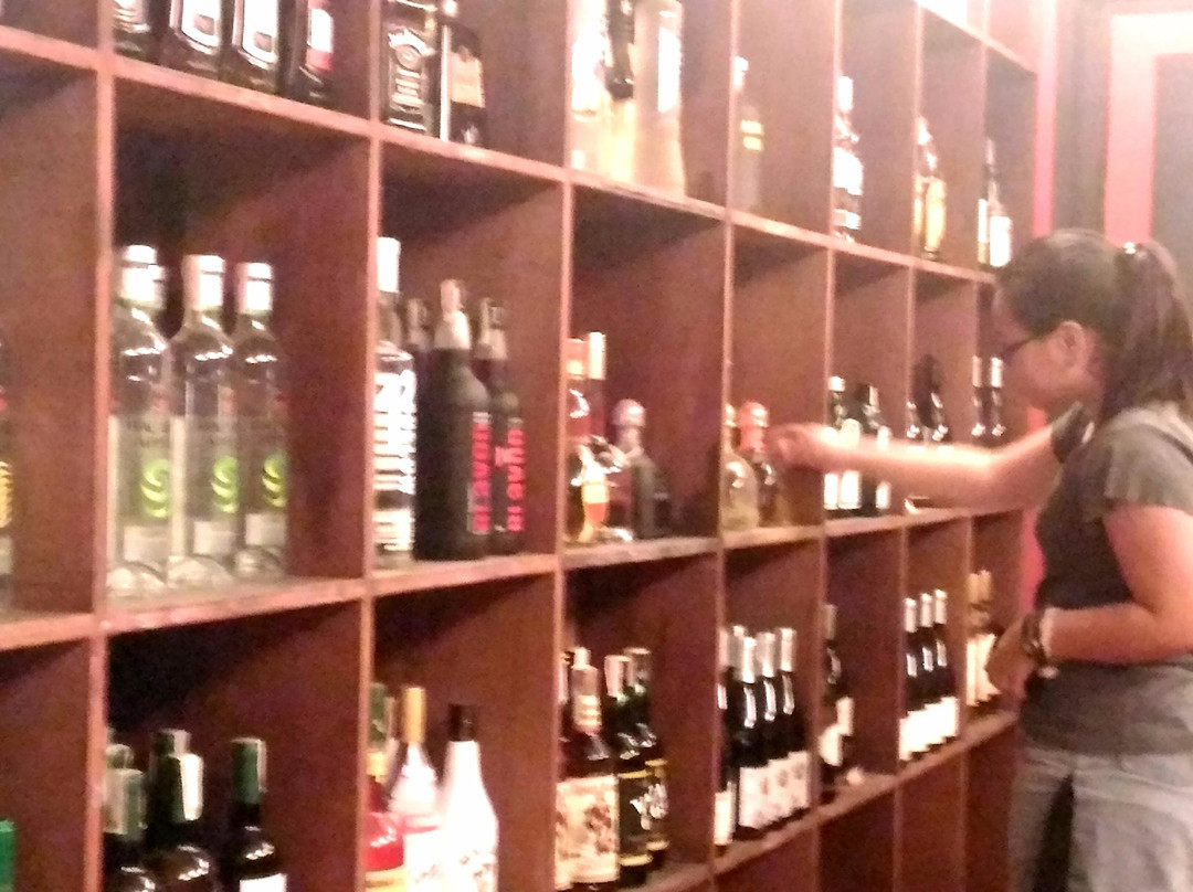 The Wine Cellar景点图片