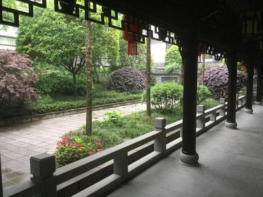 隐秀尚庭酒店主图